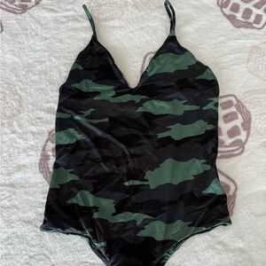 Mai Everyday Bodysuit - CAMO